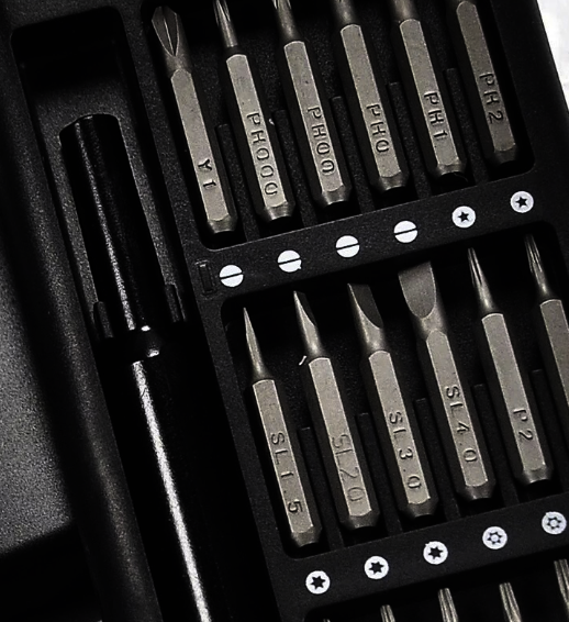 24-in-1 Magnetic Screwdriver Bit Set